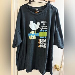 Bluescentric Woodstock T-Shirt